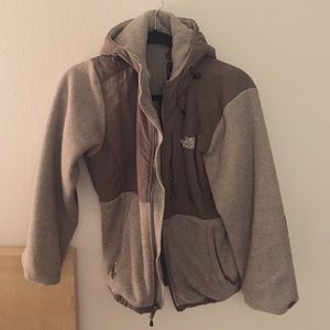 Classic North Face Denali Jacket w Hoodie