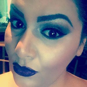 Meet your Posher, Mayra