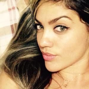 Meet your Posher, Themis