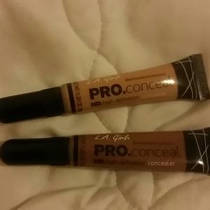 LA GIRL PROCONCEAL