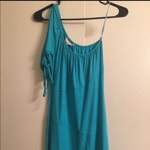 One shoulder dress