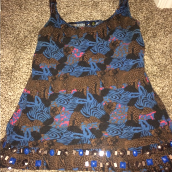 Forever 21 tank