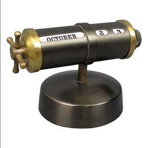 Bankers desk calendar antique finish