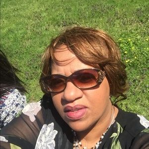 Meet your Posher, Tanya