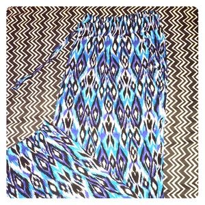 Boutique draw string pants.