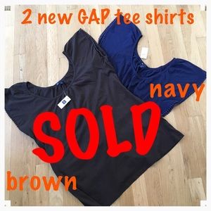 2 Gap Tee shirts•Navy Blue•Brown•Sz XL