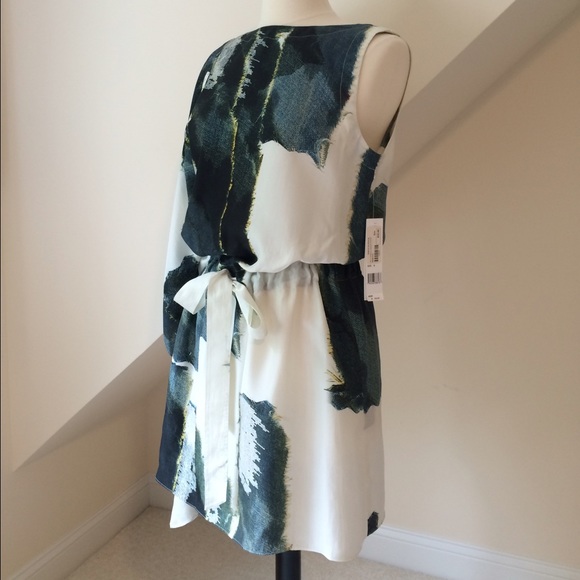 ❌❌❌❌🎉HP🎉 🆕 Nicole Miller Silk Dress - Picture 3 of 4