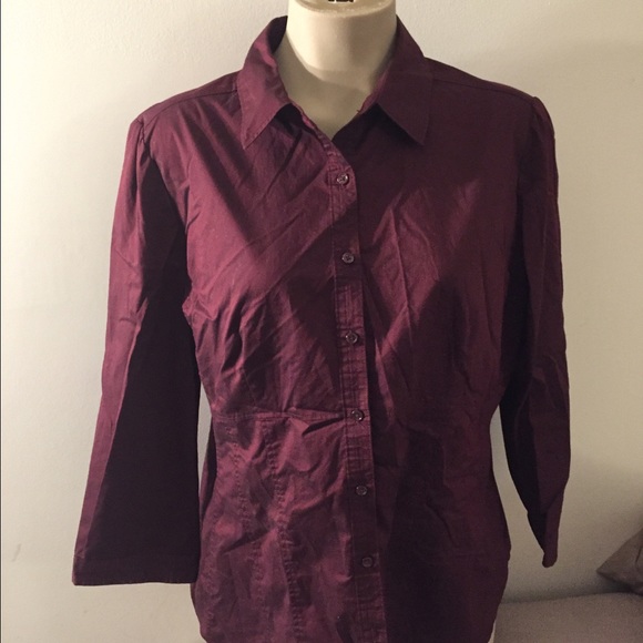 New York & Company cranberry button down