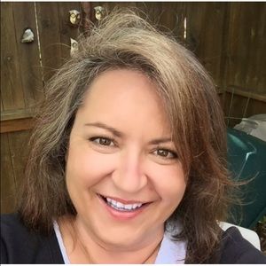 Meet your Posher, Lynn