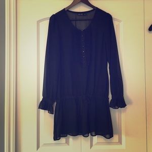 Seven7 long sheer black top