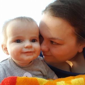 Meet your Posher, Caitlin