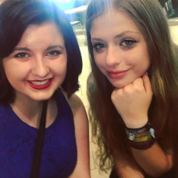 Meet your Posher, Jillian - Picture 1 of 1