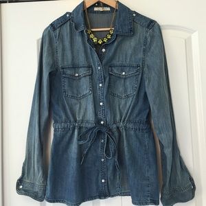 Denim shirt with waist tie