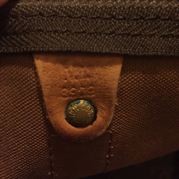 Authentic Louis Vuitton Keepall 50 - Picture 3 of 4