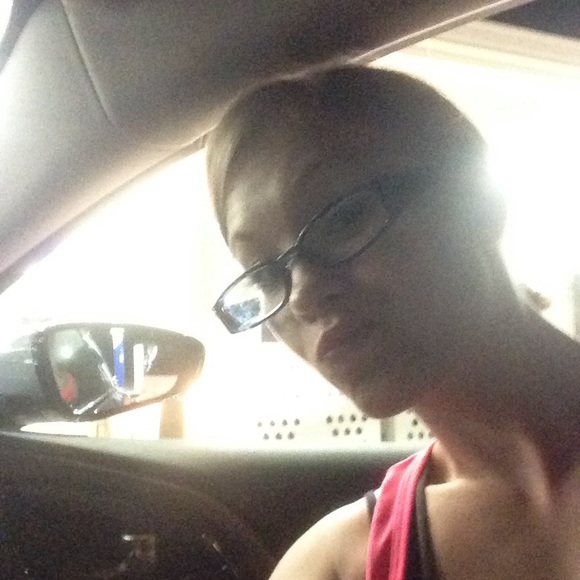 Meet your Posher, Erica