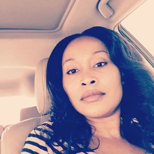 Meet your Posher, Yousline