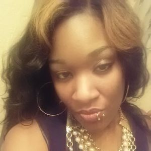 Meet your Posher, Antoinette