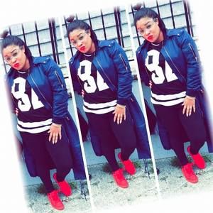 Meet your Posher, Jeneva