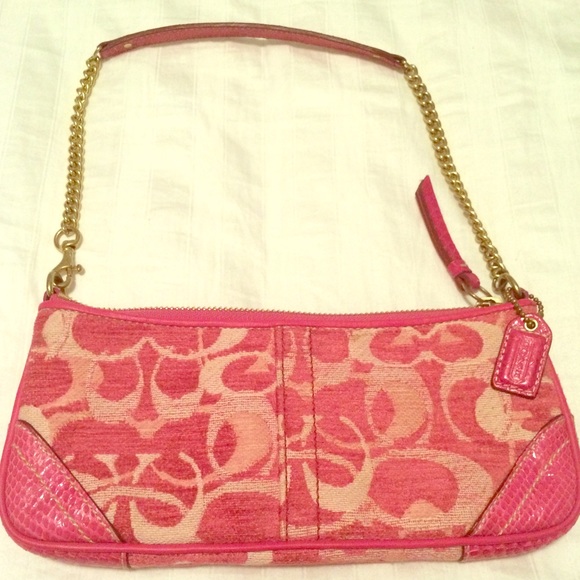 Authentic Coach clutch