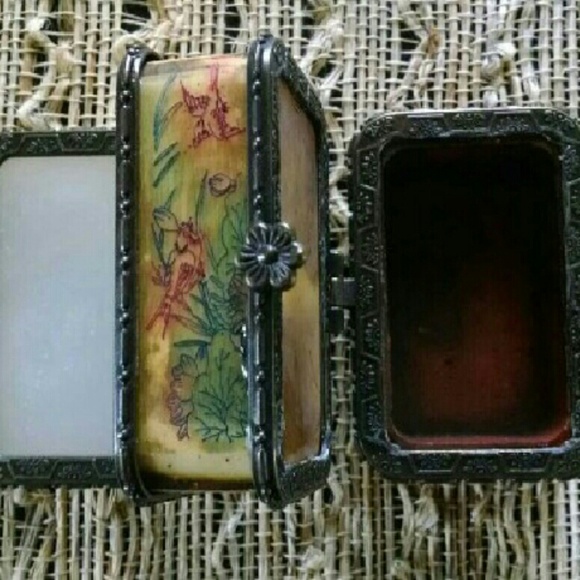 Hand Carved Asian Trinket Box Genuine Bovine Bone - Picture 3 of 4