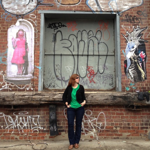 Meet Your Posher - Genna - Picture 3 of 4