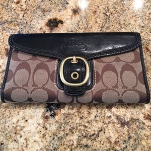 🎀NEW PRICE SALE🎀 👜authentic Coach wallet👜