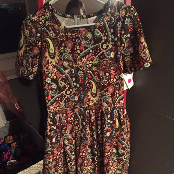 BNWT SMALL LLR AMELIA