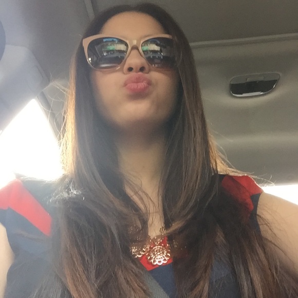 Meet your Posher, Sheriann