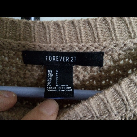 🚩SOLD IN BUNDLE🚩Like New Size S  Sweater - Picture 3 of 3