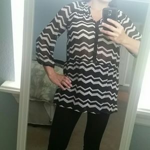 Chevron top
