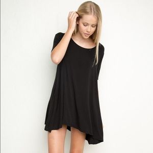 🆕Brandy Melville Black Anesia Tunic🆕
