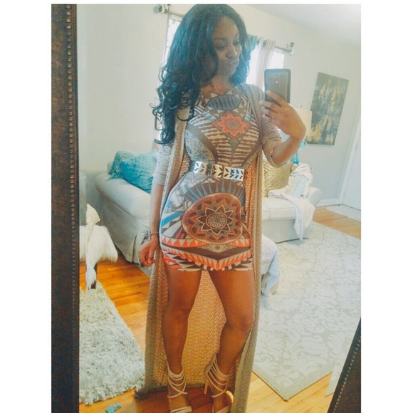 Hey Posh World - Picture 4 of 4