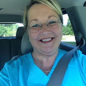 Meet your Posher, Tina