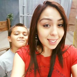 Meet your Posher, Daniella