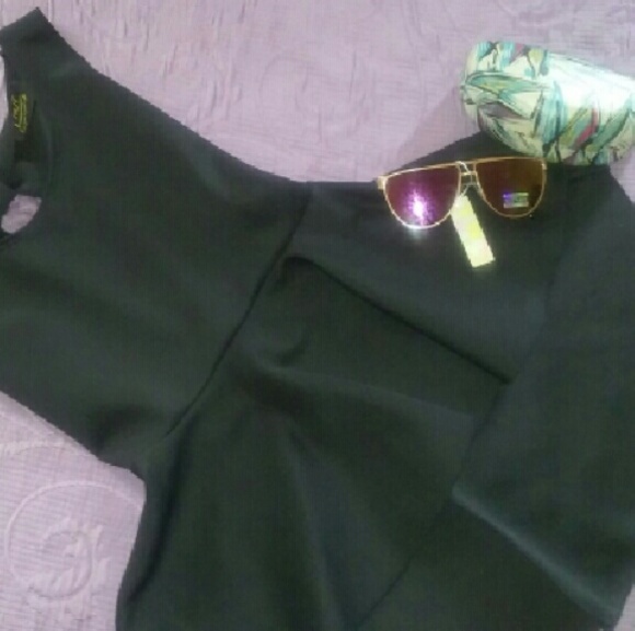 Blouse - Picture 2 of 2