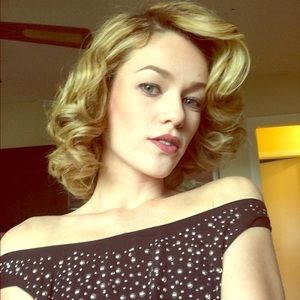 Meet your Posher, Yenny