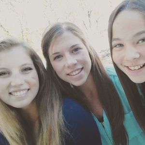 Meet your Posher, Kira