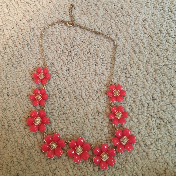 Flower necklace