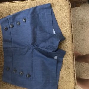 Meet your Posher, Lauryn