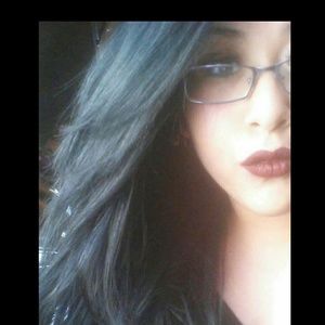 Meet your Posher, Daniela