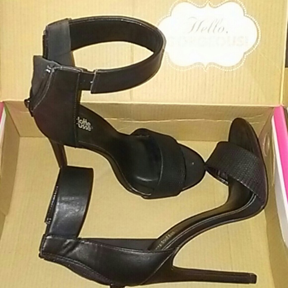 Charlotte Russe: Black Bayleigh Style Heel