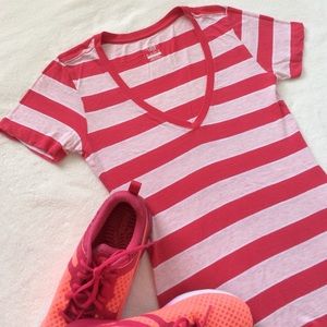 {Nike} Workout Top/Tee