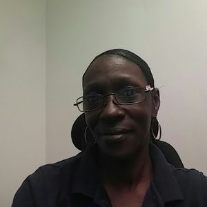 Meet your Posher, Claudette