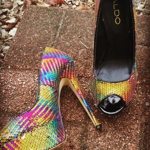 ❗️Multicolored sequined heels💋