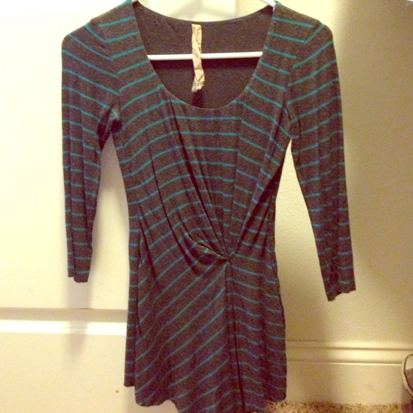 Bailey 44 scoop neck top