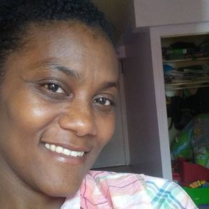 Meet your Posher, Elisa