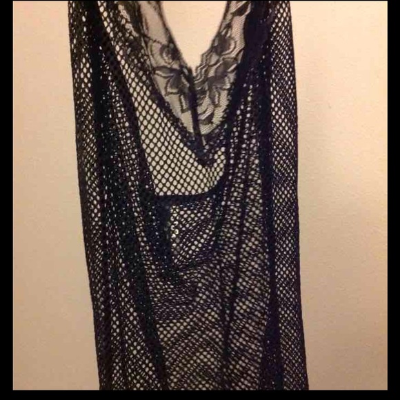 Lingerie - Picture 2 of 2