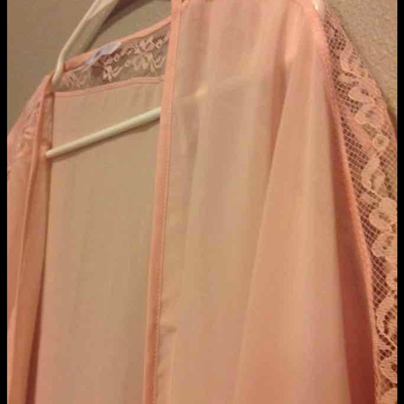 Cover up - Picture 2 of 2