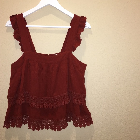 Forever 21 tank