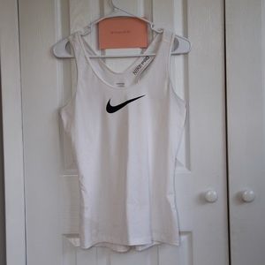 Nike Pro: Dri-Fit Tank Top